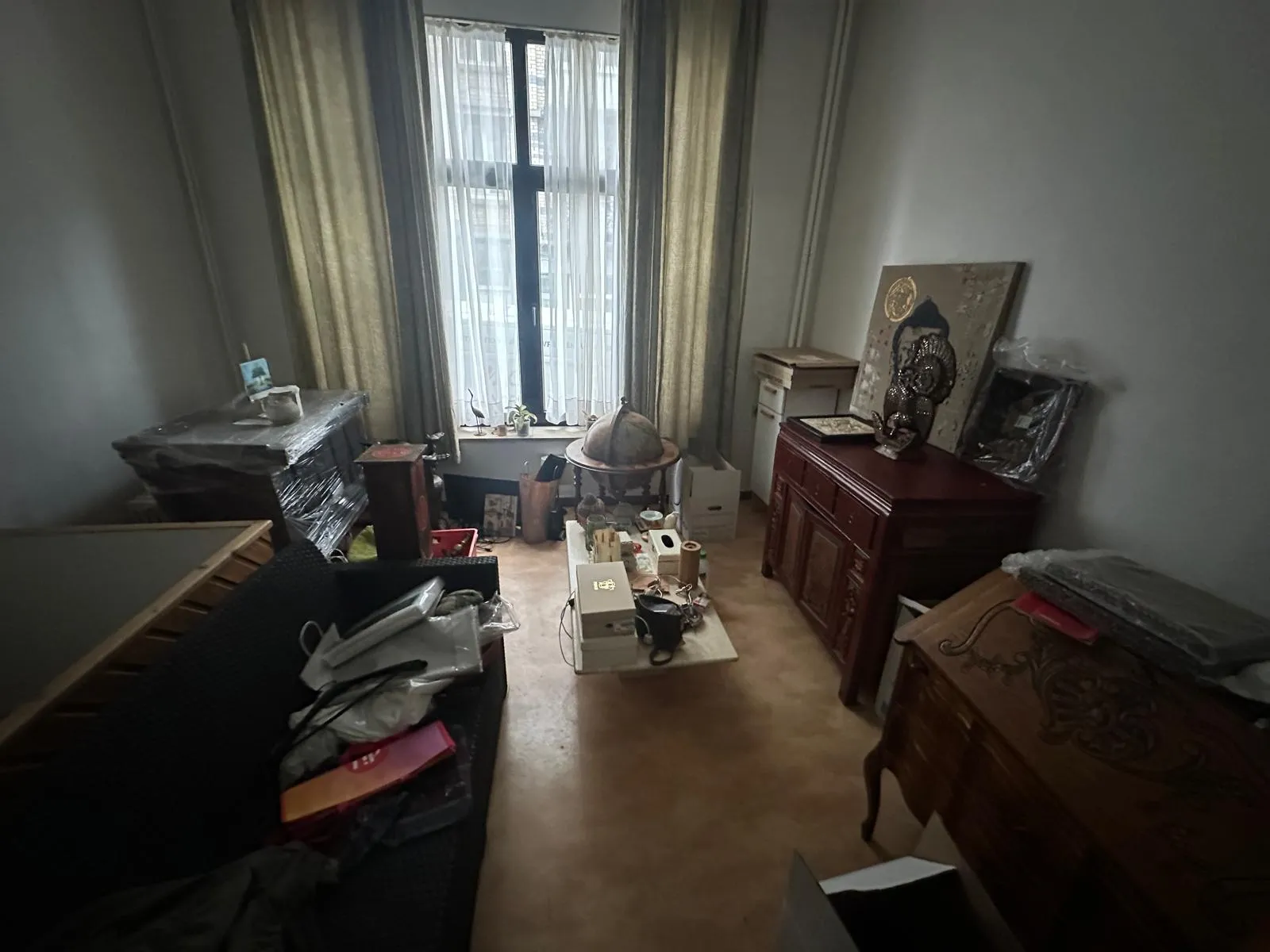 Équipe professionnelle de vide maison Bruxelles en intervention - Débarras complet d'une maison